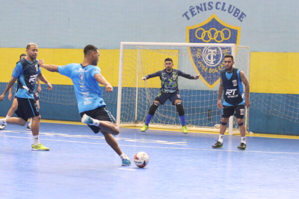 Rodada do Campeonato Paulista de Futsal acontece no Ginásio de